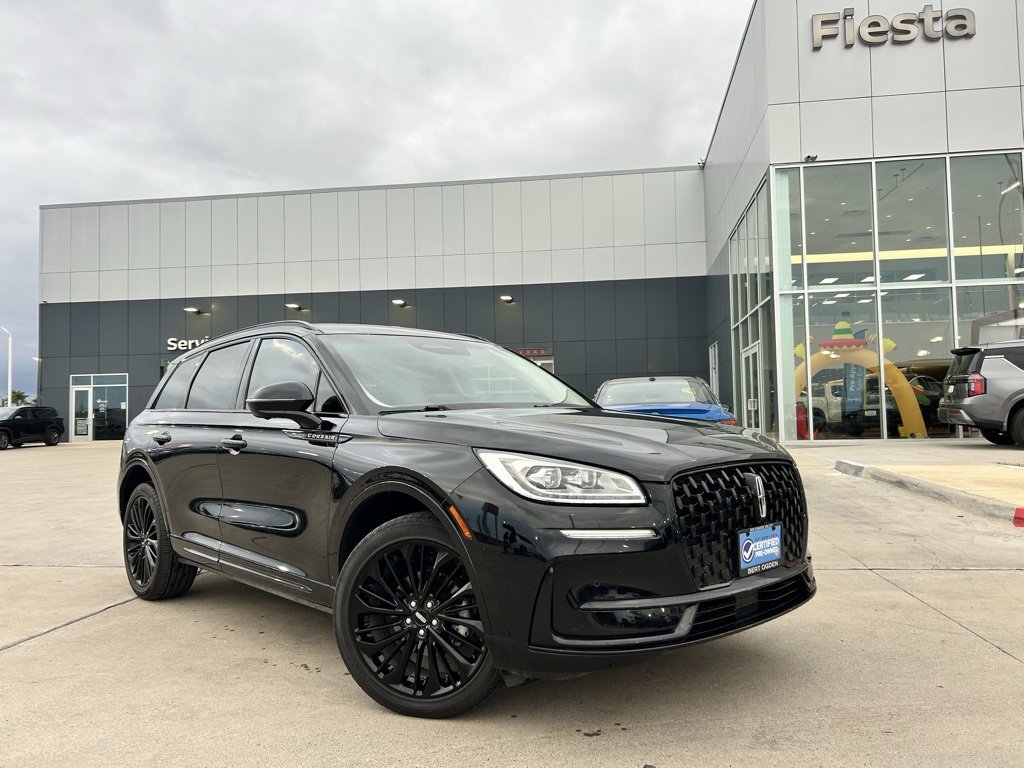 Used 2023 Lincoln Corsair Reserve w/ Equipment Group 201A image 1