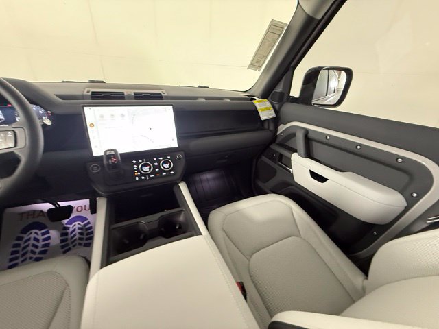 New 2026 Land Rover Defender 110 S AWD/4WD image 28