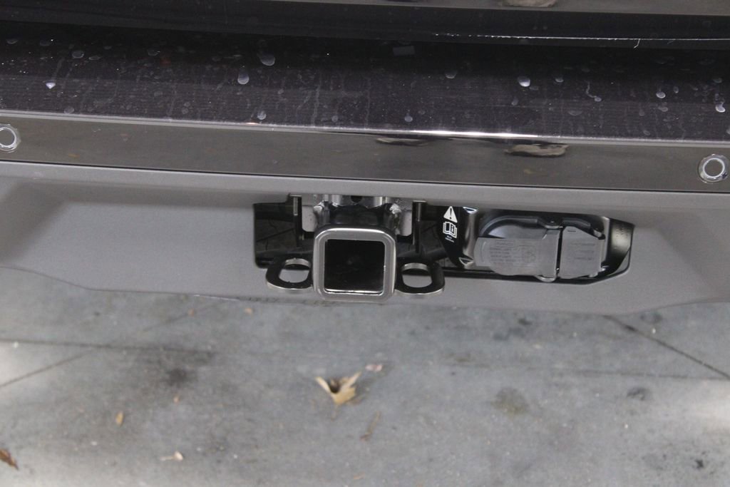 New 2026 Ford Expedition Active image 13