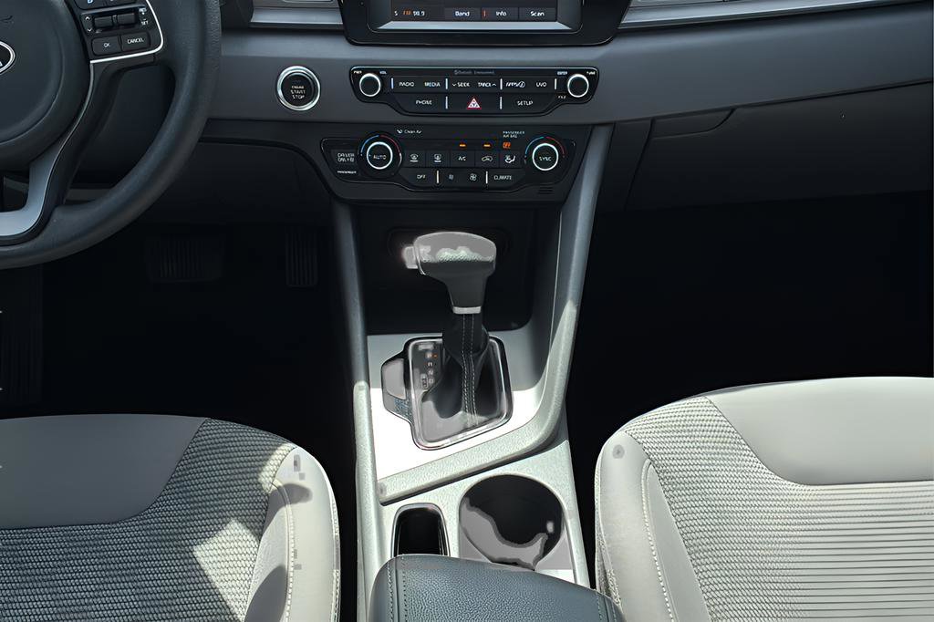 Used 2017 Kia Niro LX image 20