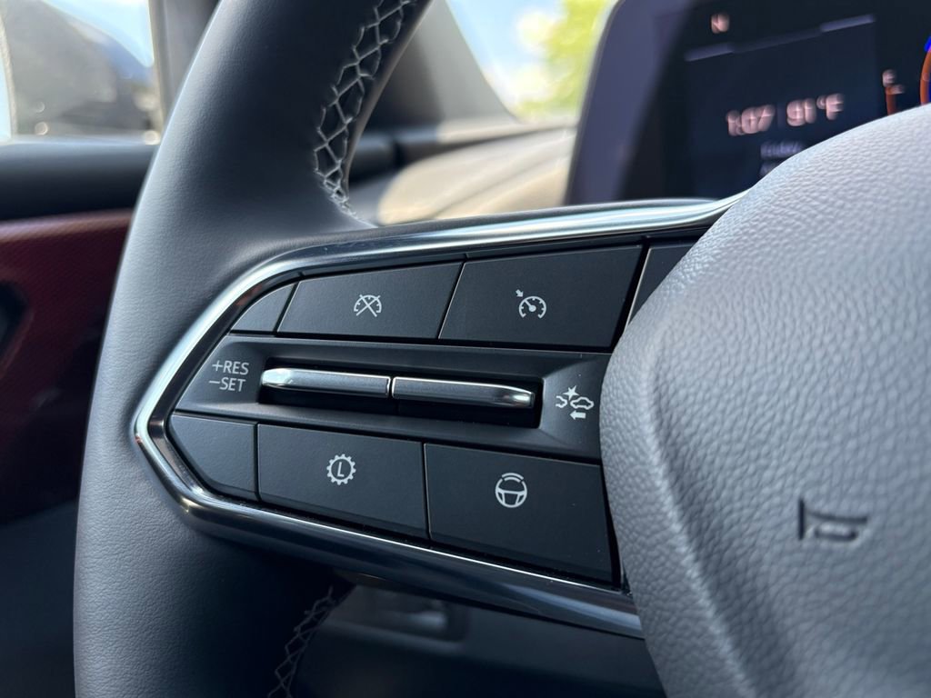 New 2026 Chevrolet Traverse Z71 w/ Enhanced Driving Package AWD/4WD image 18