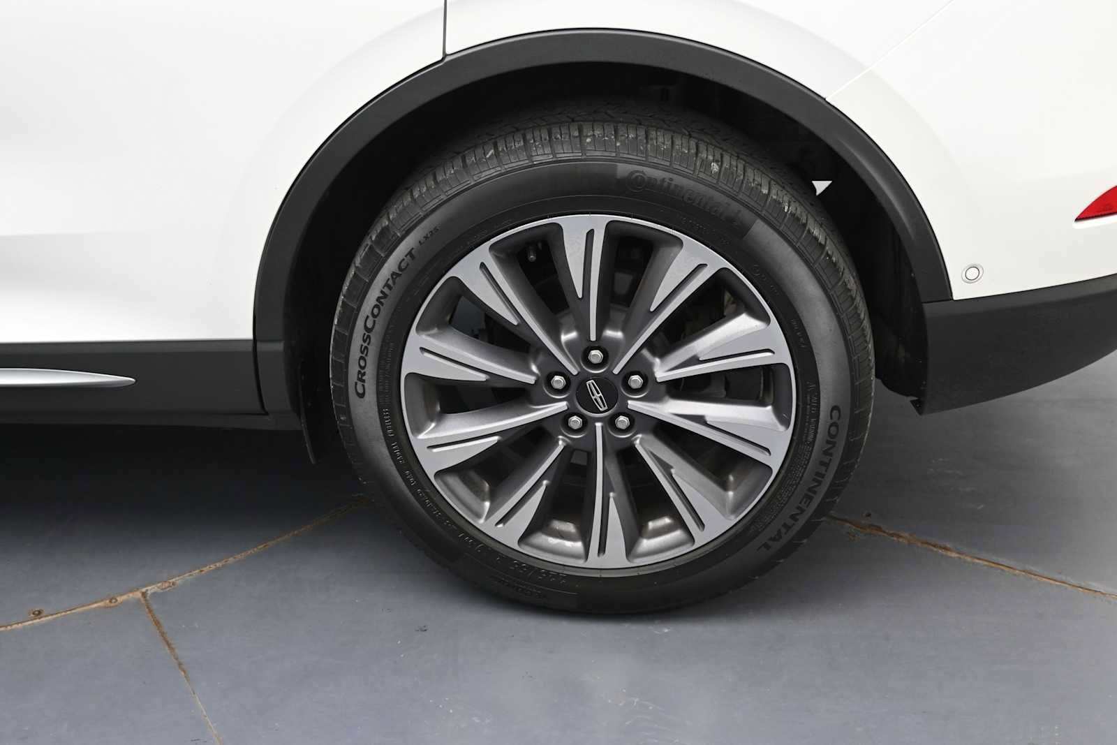 Used 2020 Lincoln Corsair Reserve w/ Equipment Group 201A AWD/4WD image 5
