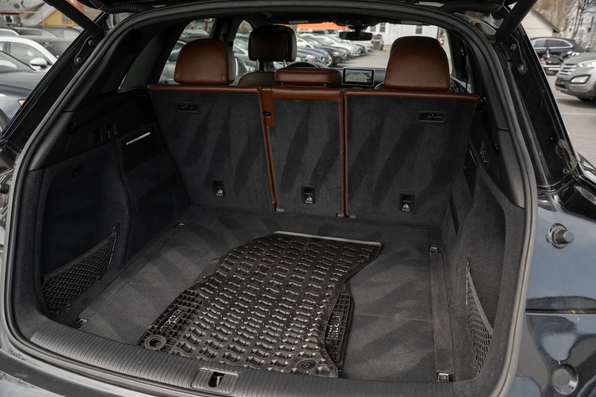 Used 2018 Audi Q5 2.0T Premium Plus w/ Premium Plus Package image 10