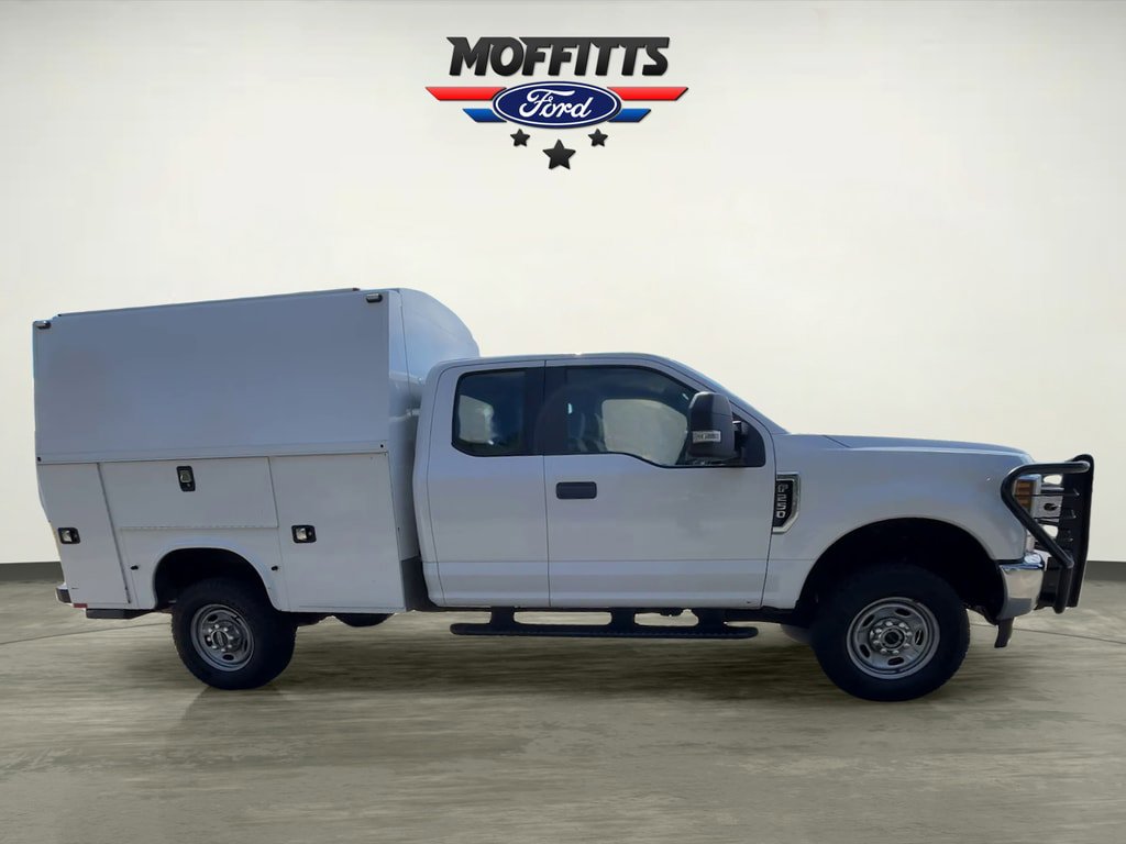 Used 2018 Ford F250 XL w/ Power Equipment Group AWD/4WD image 6