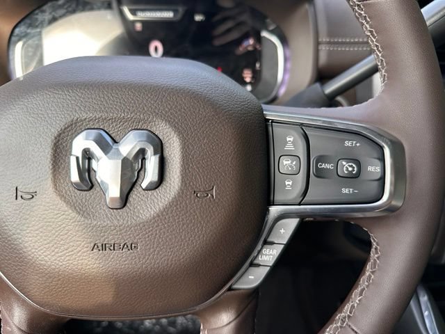 New 2026 RAM 3500 Laramie AWD/4WD image 18