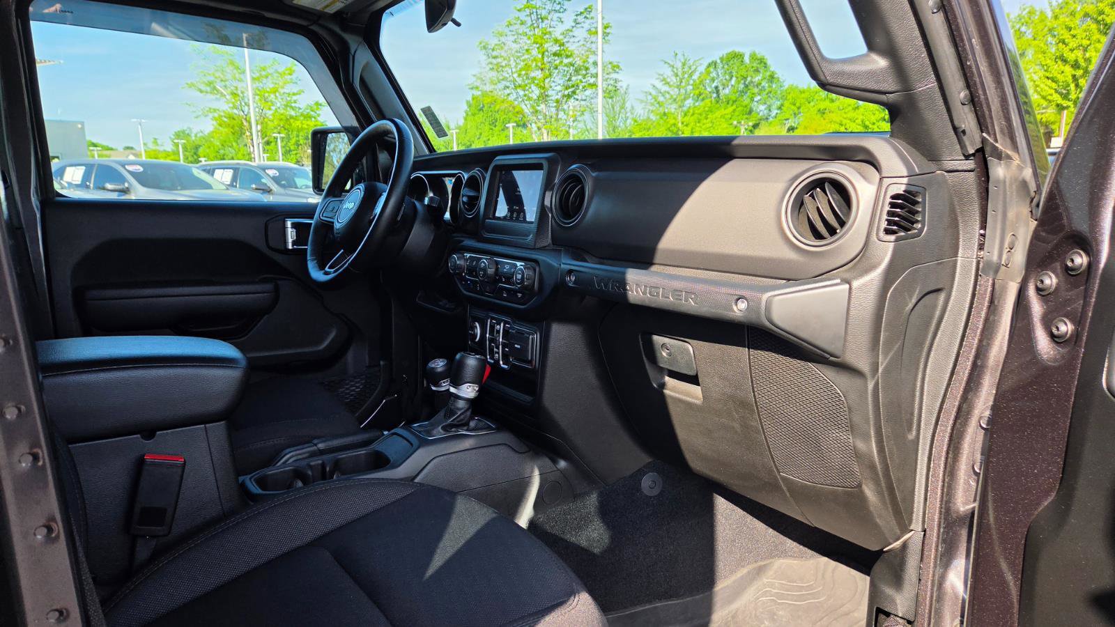 Used 2023 Jeep Wrangler Unlimited w/ Cold Weather Group image 55