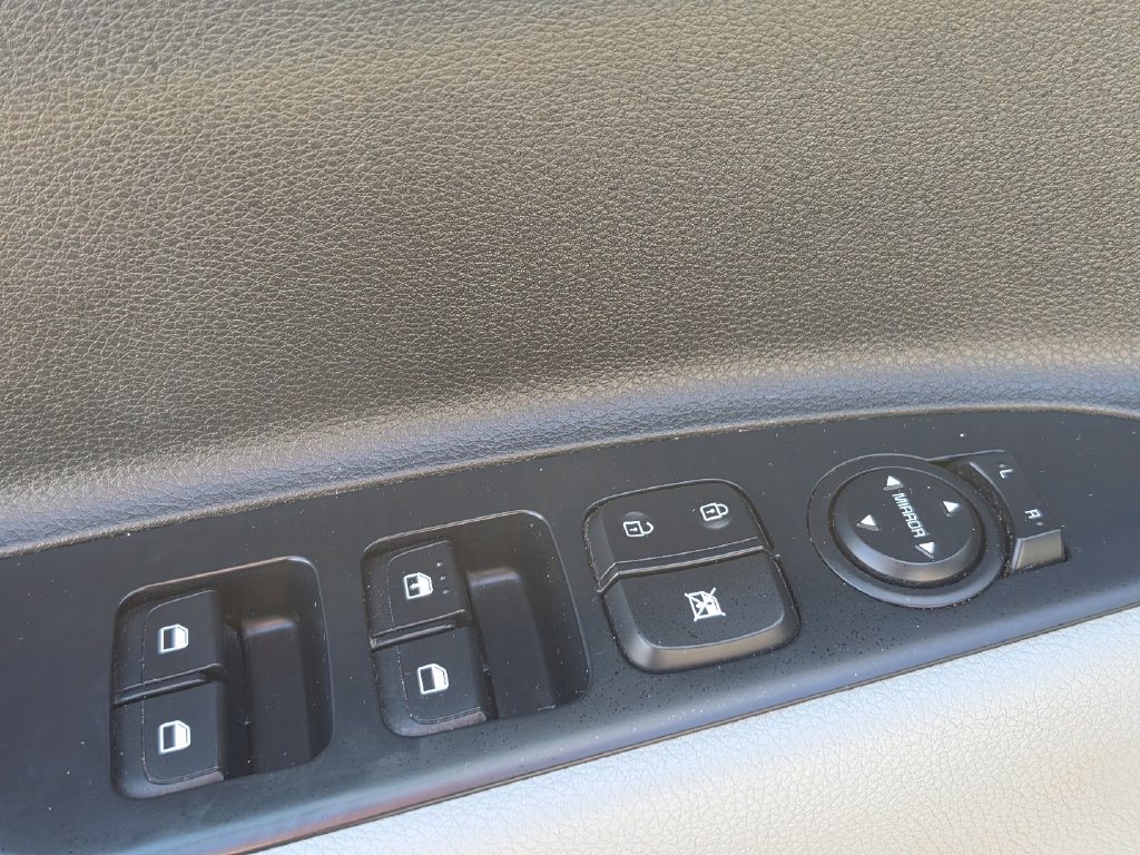 Used 2018 Kia Rio S FWD image 13