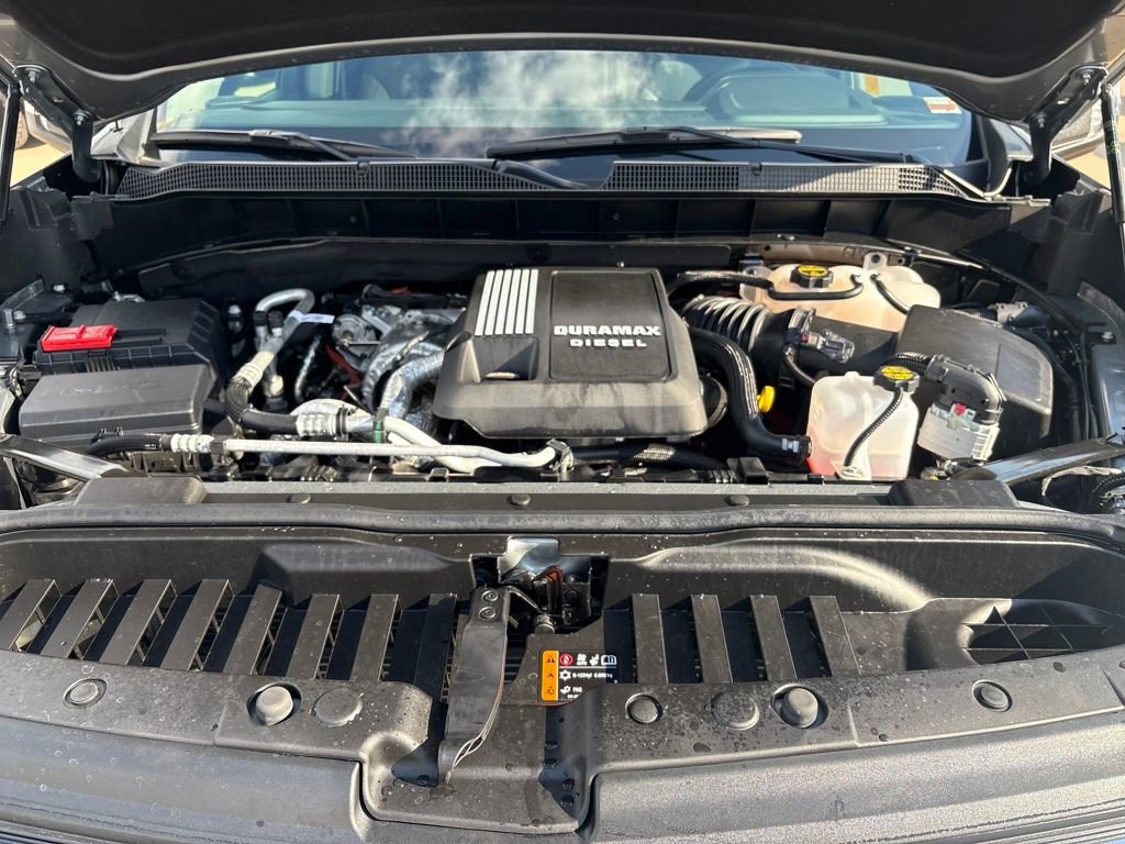 Used 2025 Chevrolet Silverado 1500 LTZ w/ LTZ Premium Package image 27