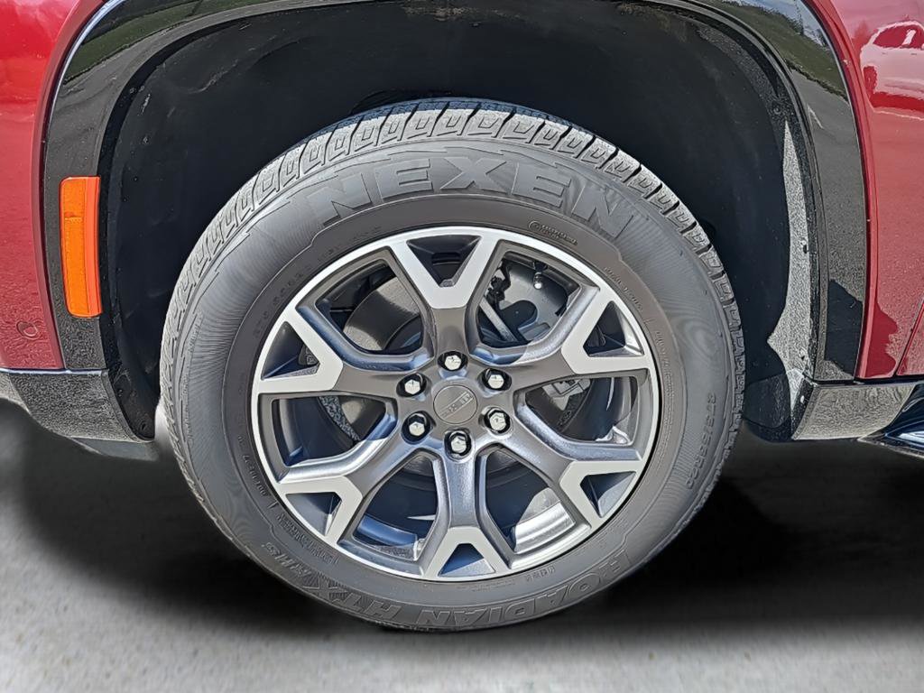 Used 2024 Jeep Wagoneer Series III AWD/4WD image 16