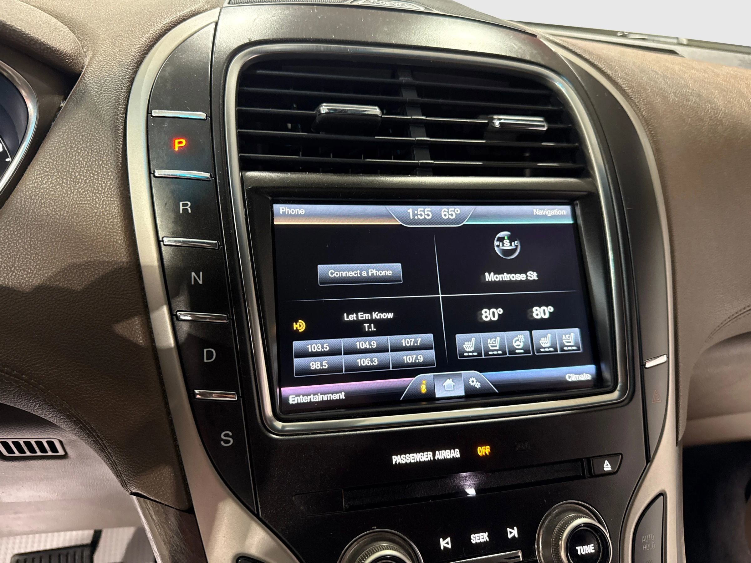 Used 2016 Lincoln MKX Reserve w/ Climate Package AWD/4WD image 22