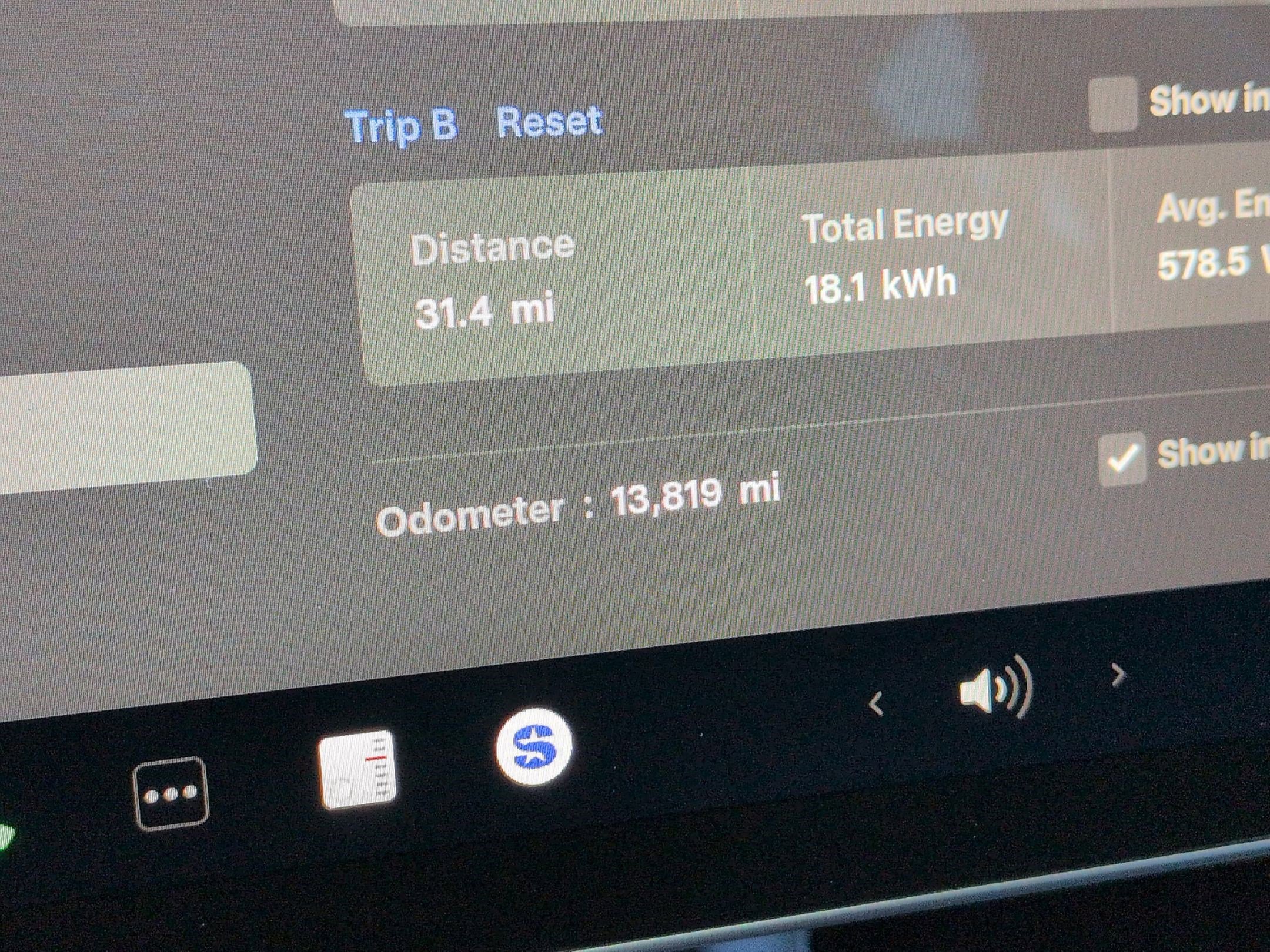 Used 2024 Tesla Model 3 Performance image 22