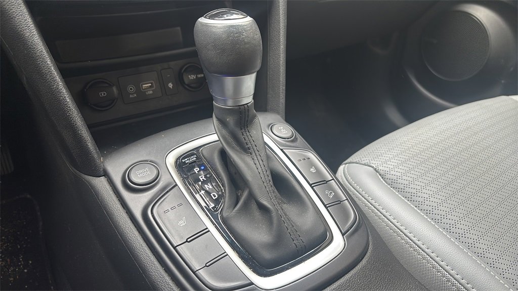 Used 2021 Hyundai Kona Limited w/ Cargo Package image 24