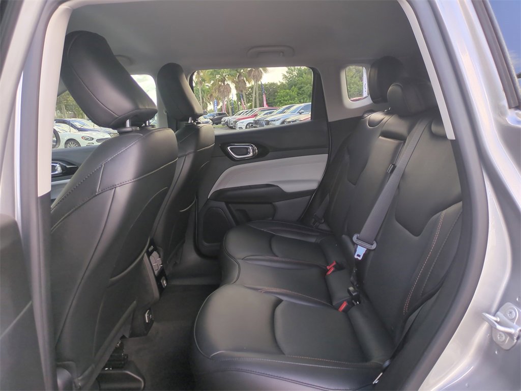 Certified 2022 Jeep Compass Limited image 14