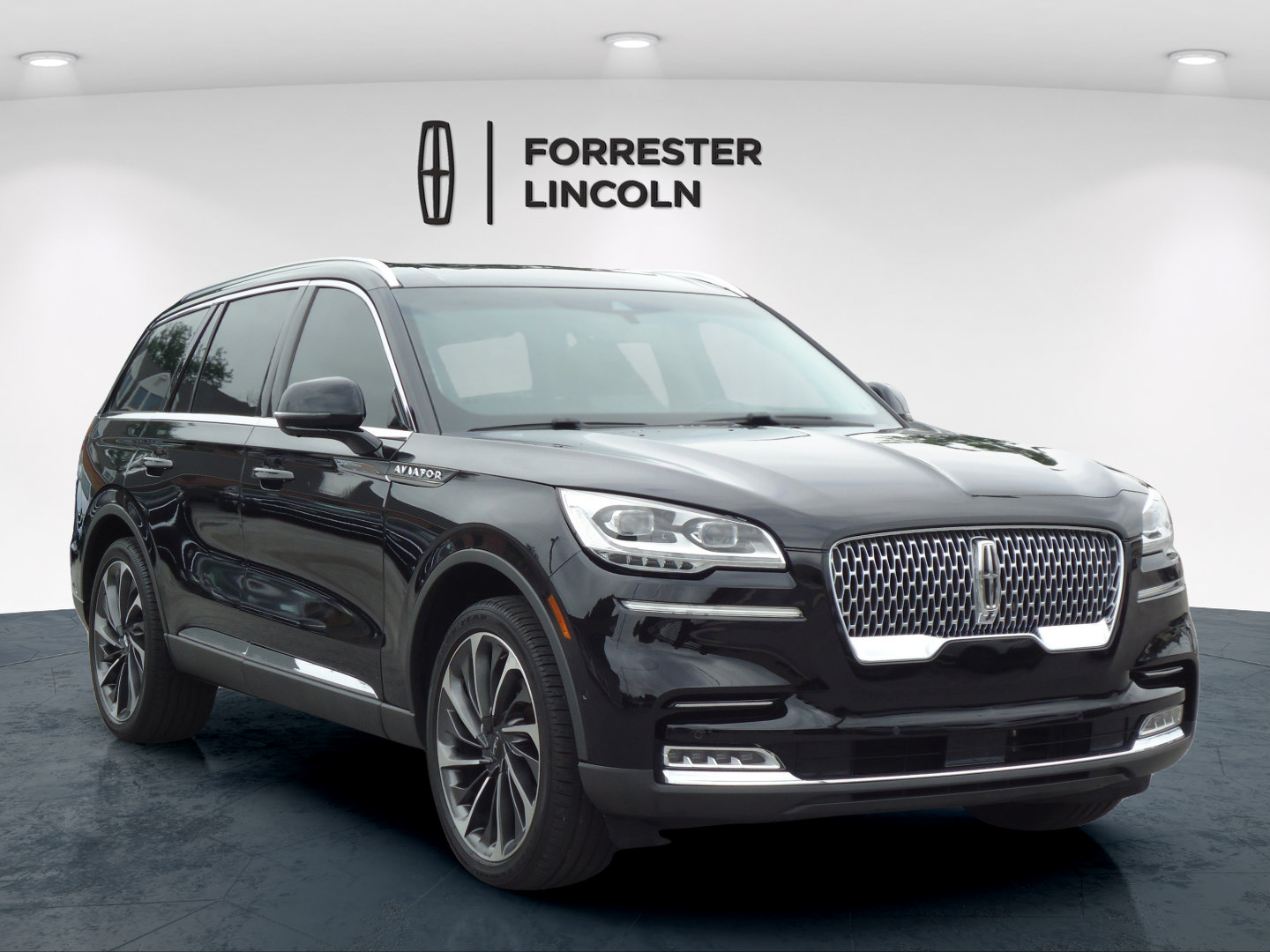 Used 2020 Lincoln Aviator Reserve w/ Equipment Group 202A AWD/4WD video 1
