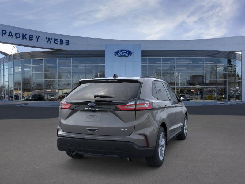 New 2024 Ford Edge SE image 8