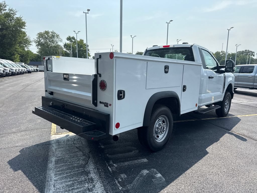 New 2026 Ford F250 XL w/ XL Chrome Package AWD/4WD image 6