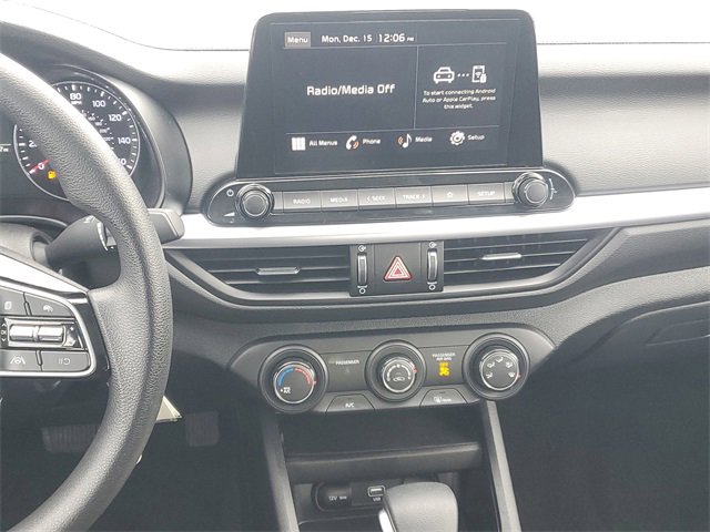 Certified 2024 Kia Forte LXS w/ LXS Technology Package image 11