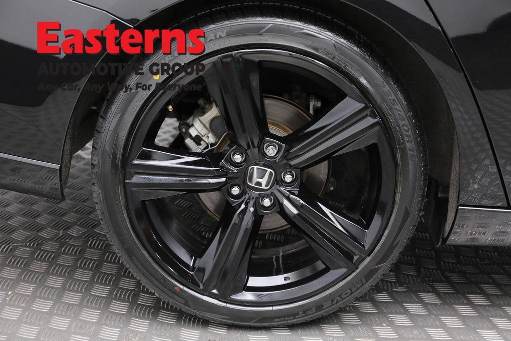 Used 2025 Honda Accord Sport image 29