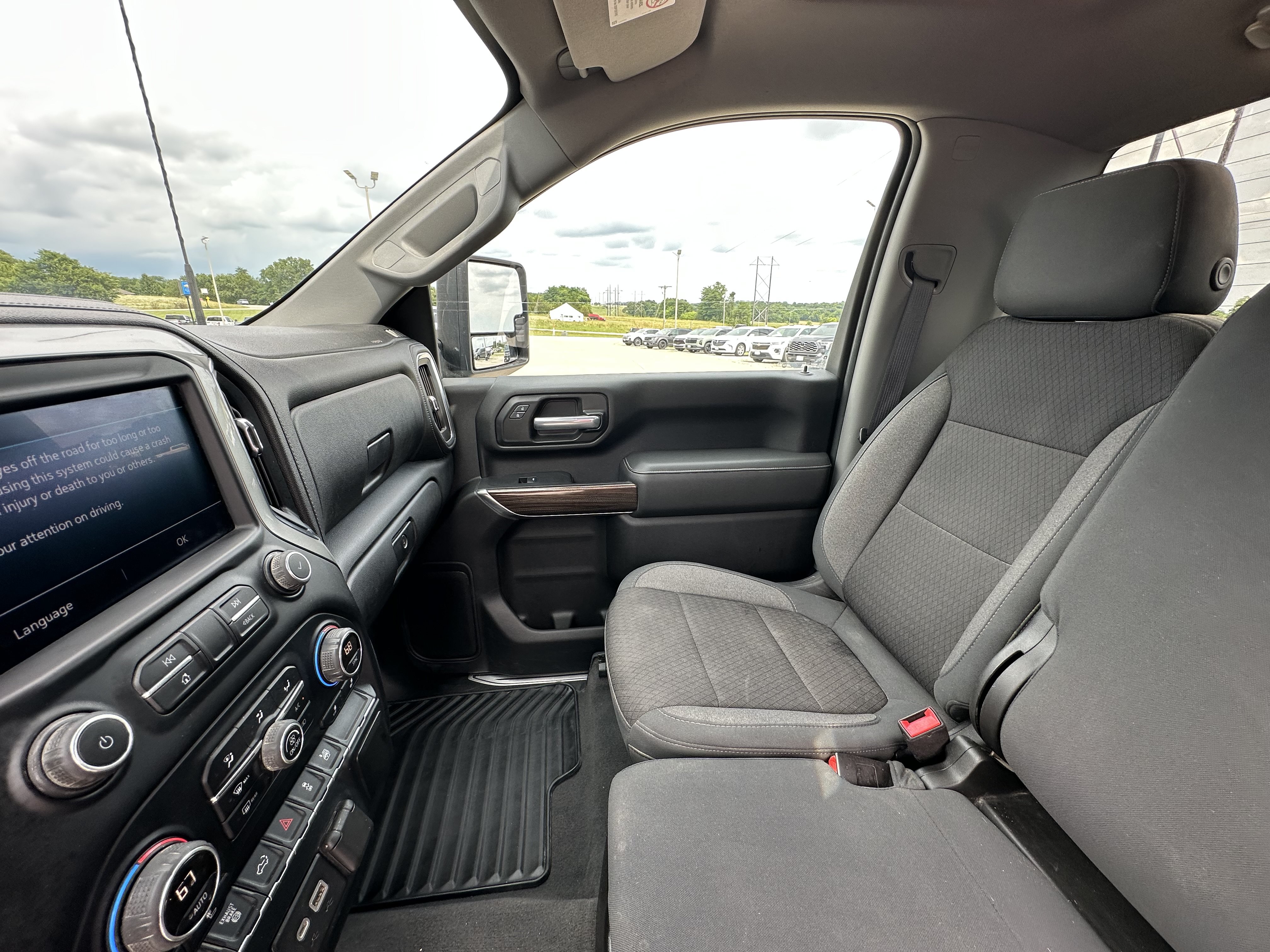 Certified 2020 Chevrolet Silverado 2500 LT w/ Convenience Package AWD/4WD image 20