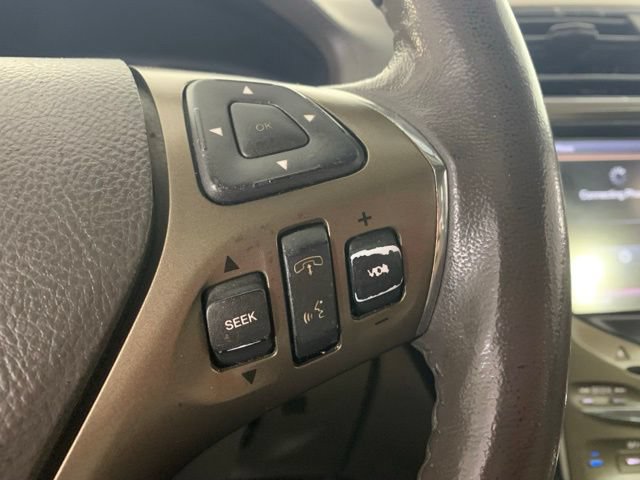 Used 2013 Lincoln MKX FWD image 26