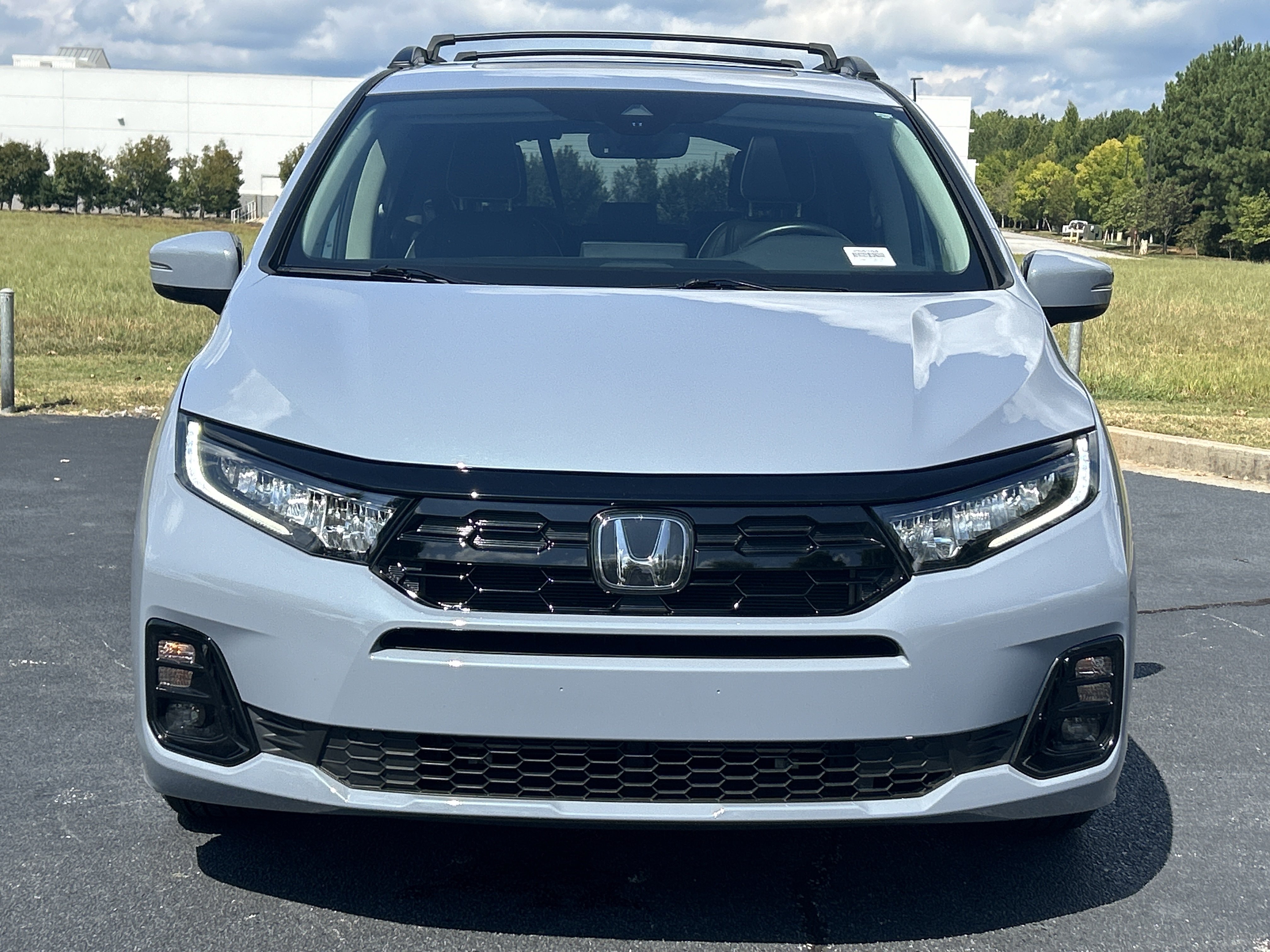 Certified 2025 Honda Odyssey Elite image 3