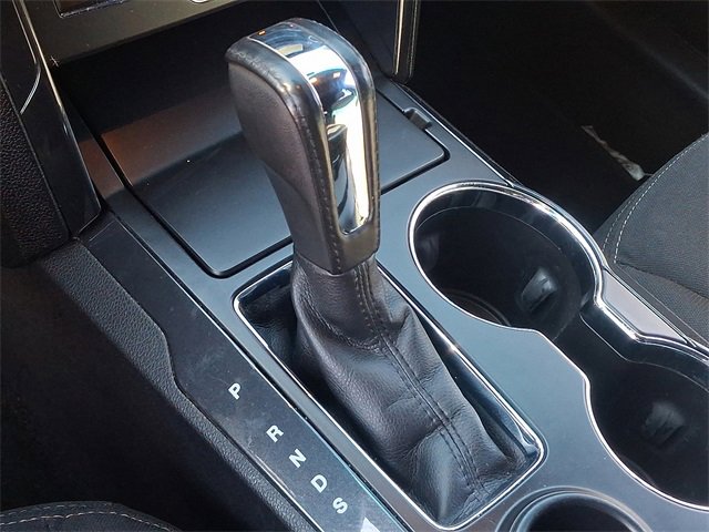 Used 2017 Ford Explorer XLT w/ Equipment Group 201A image 14