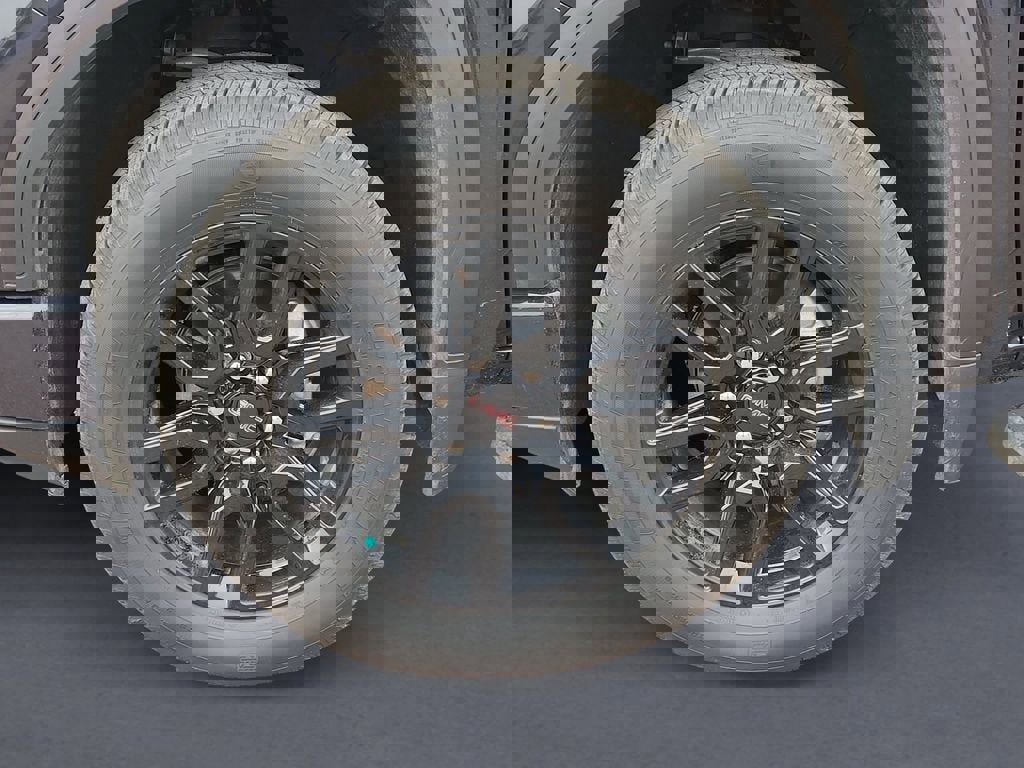 Used 2026 GMC Sierra 1500 Elevation image 14