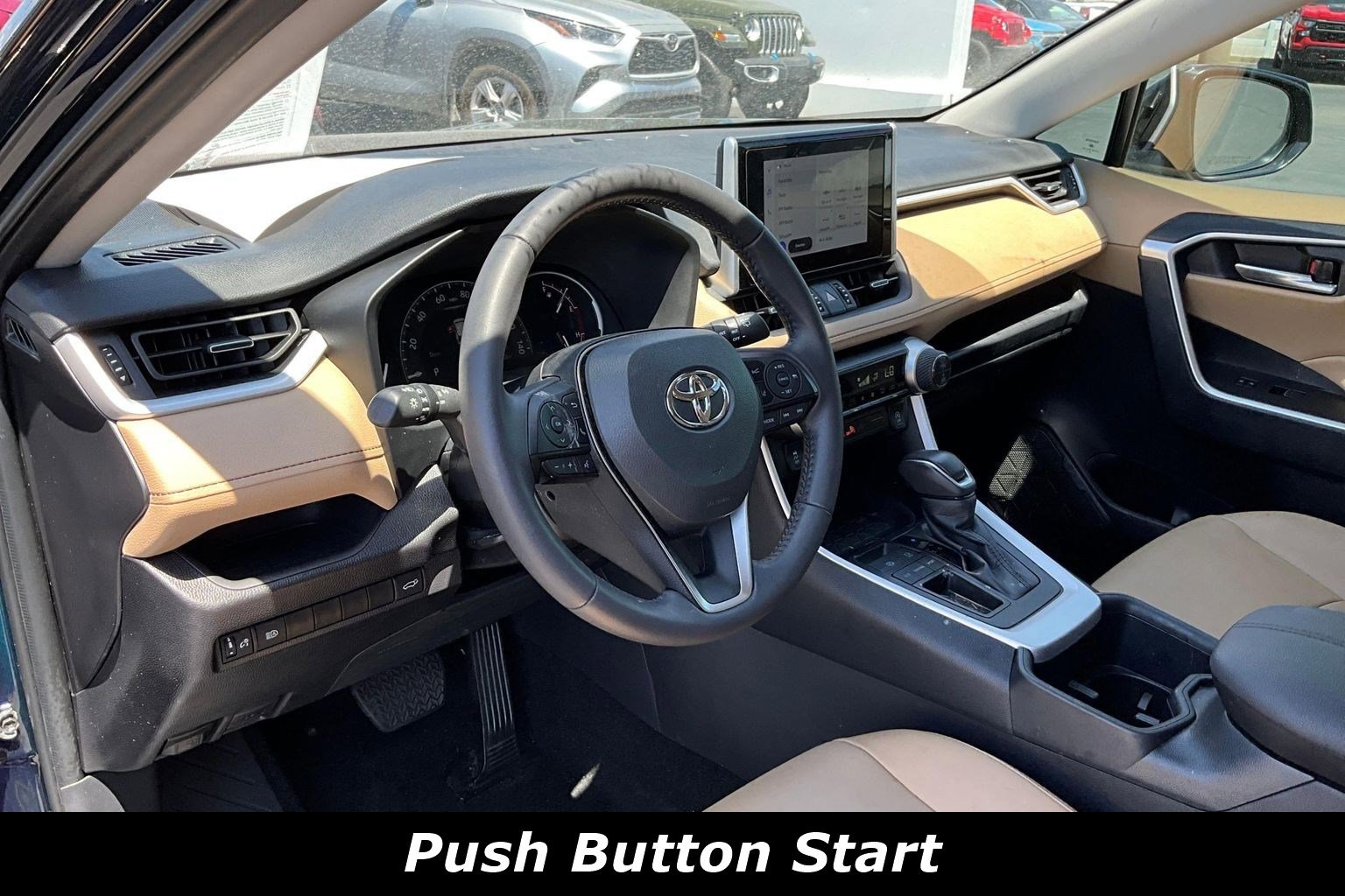 Used 2025 Toyota RAV4 XLE Premium FWD image 16