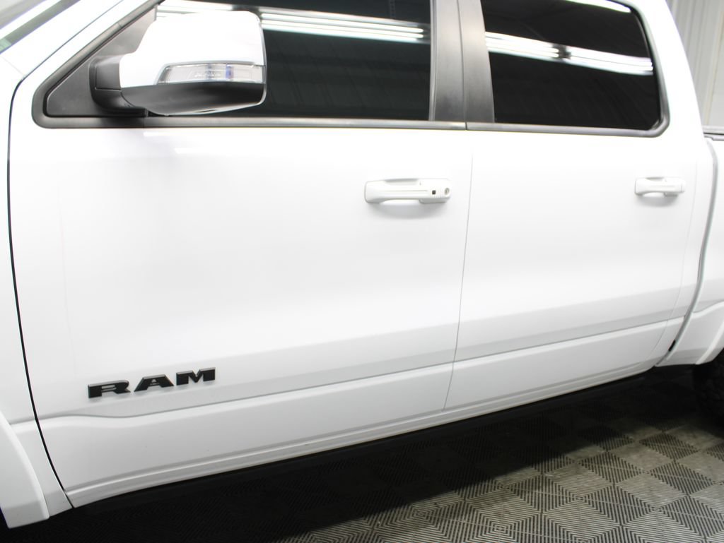 Used 2020 RAM 1500 Laramie AWD/4WD image 46