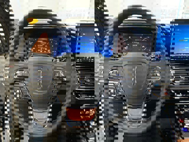 New 2024 Lincoln Navigator Black Label image 19