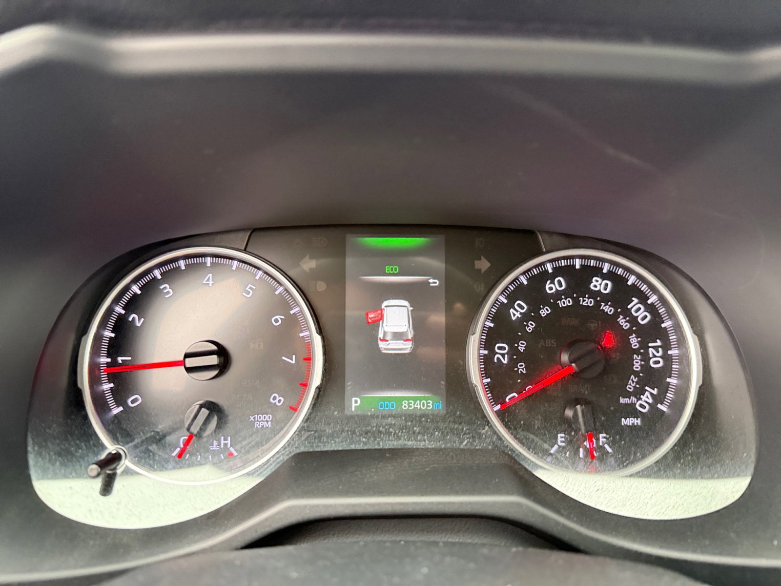 Used 2021 Toyota RAV4 LE image 11