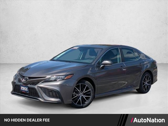 Used 2024 Toyota Camry SE
