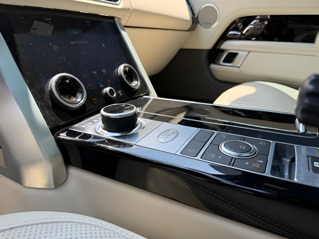 Certified 2022 Land Rover Range Rover Westminster Edition AWD/4WD image 19