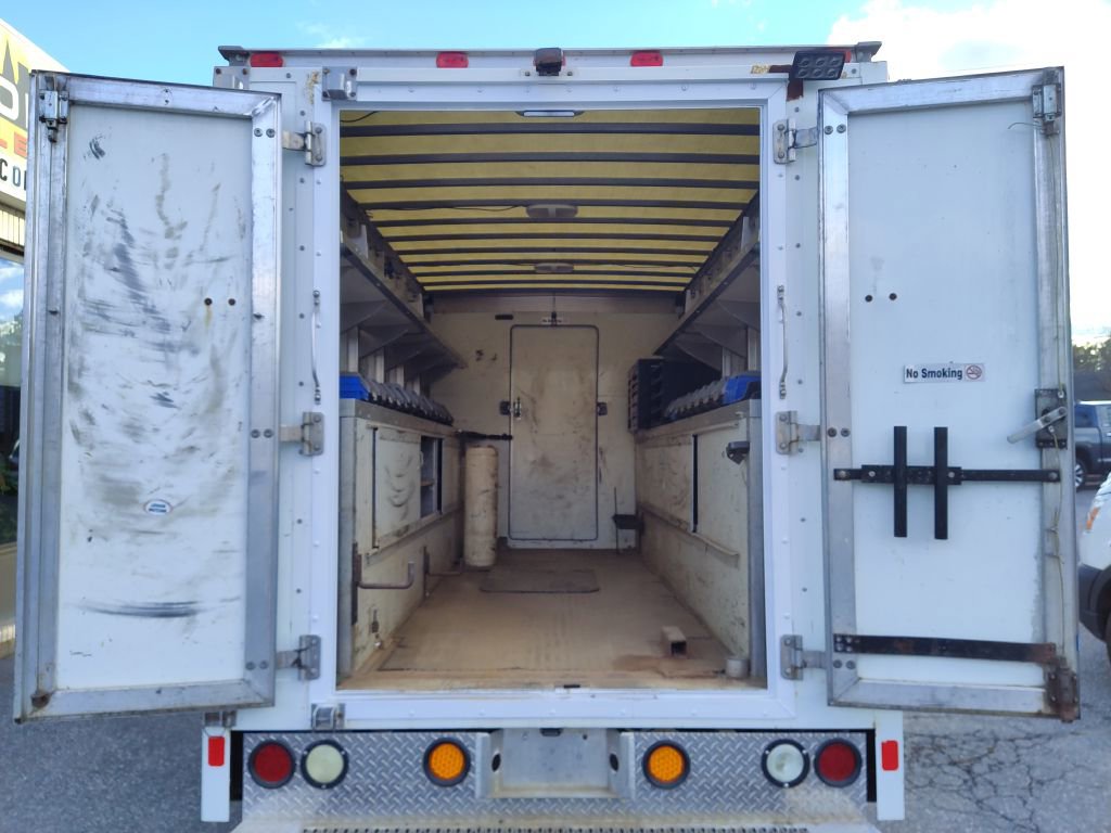 Used 2012 Chevrolet Express 3500 image 14