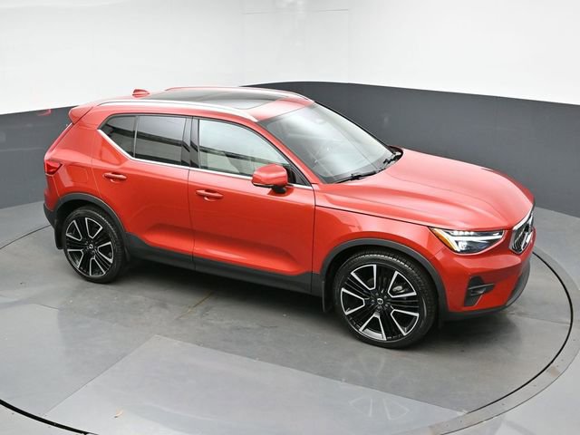 Used 2023 Volvo XC40 B5 Ultimate w/ Climate Package AWD/4WD image 45