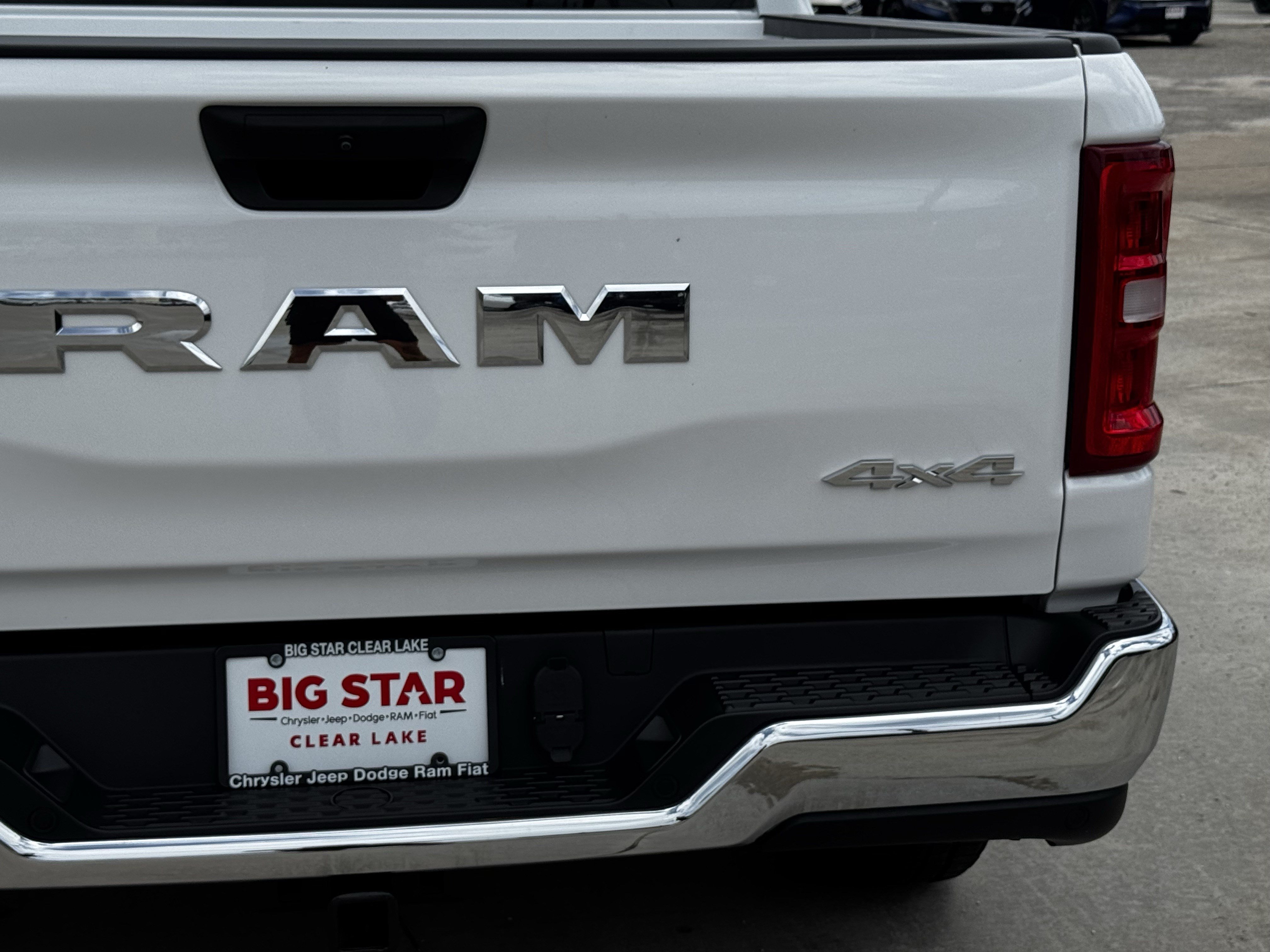 Used 2025 RAM 1500 Big Horn AWD/4WD image 10