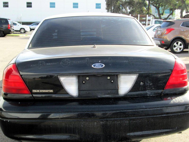 Used 2011 Ford Crown Victoria Police Interceptor w/ Trunk Pack image 4