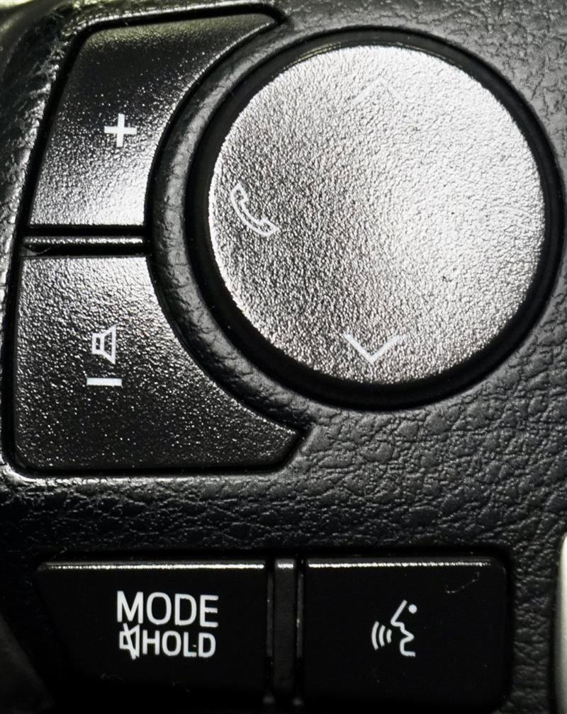 Used 2017 Toyota Corolla SE w/ Body Protection Package image 28