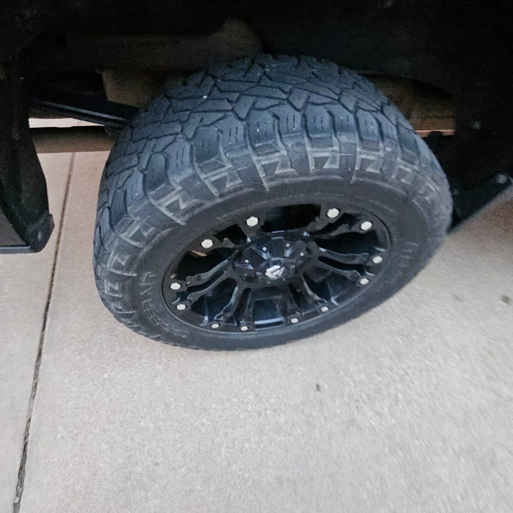 Used 2020 Chevrolet Silverado 1500 RST w/ Texas Edition image 7