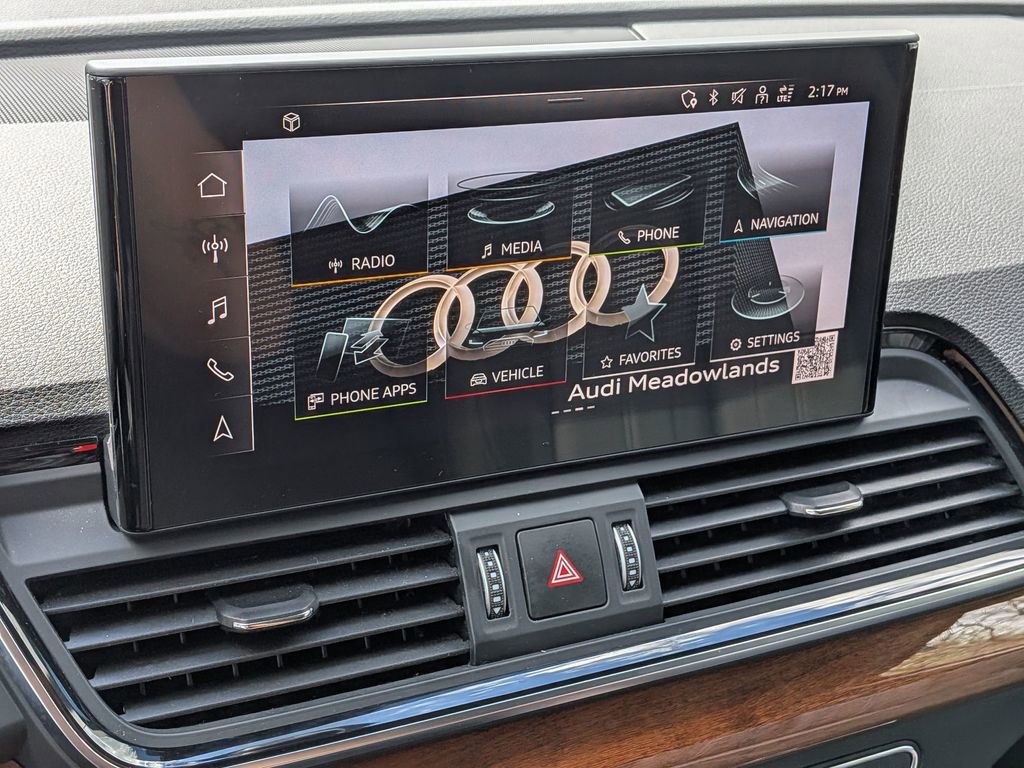 Used 2023 Audi Q5 2.0T Premium w/ Convenience Package AWD/4WD image 22