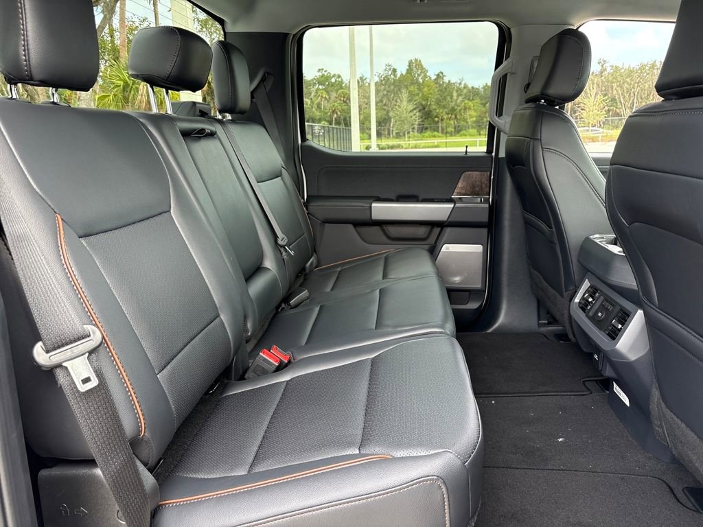 New 2026 Ford F250 Lariat w/ Chrome Package image 27