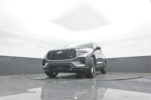 New 2026 Ford Explorer ST image 20
