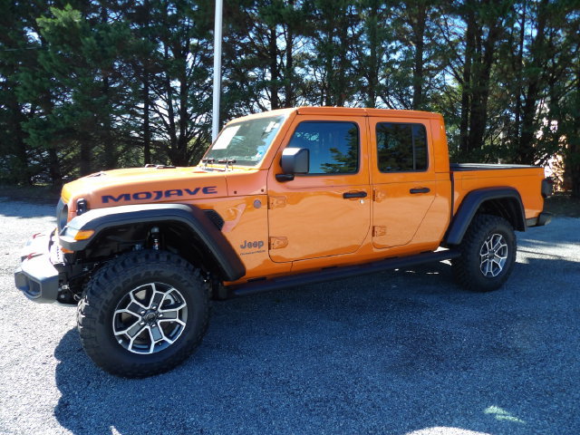 New 2026 Jeep Gladiator Mojave AWD/4WD image 1