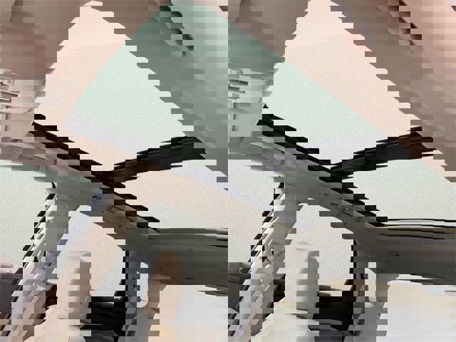 Used 2015 Cadillac SRX Performance w/ Driver Awareness Package image 18