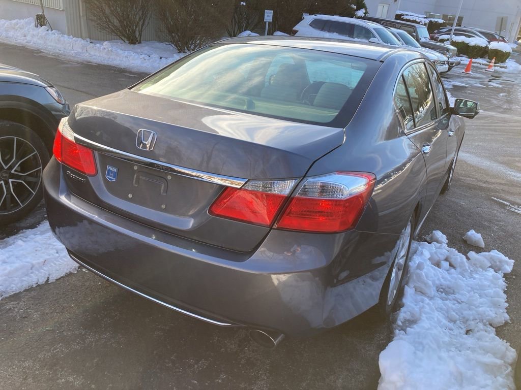 Used 2013 Honda Accord EX image 5