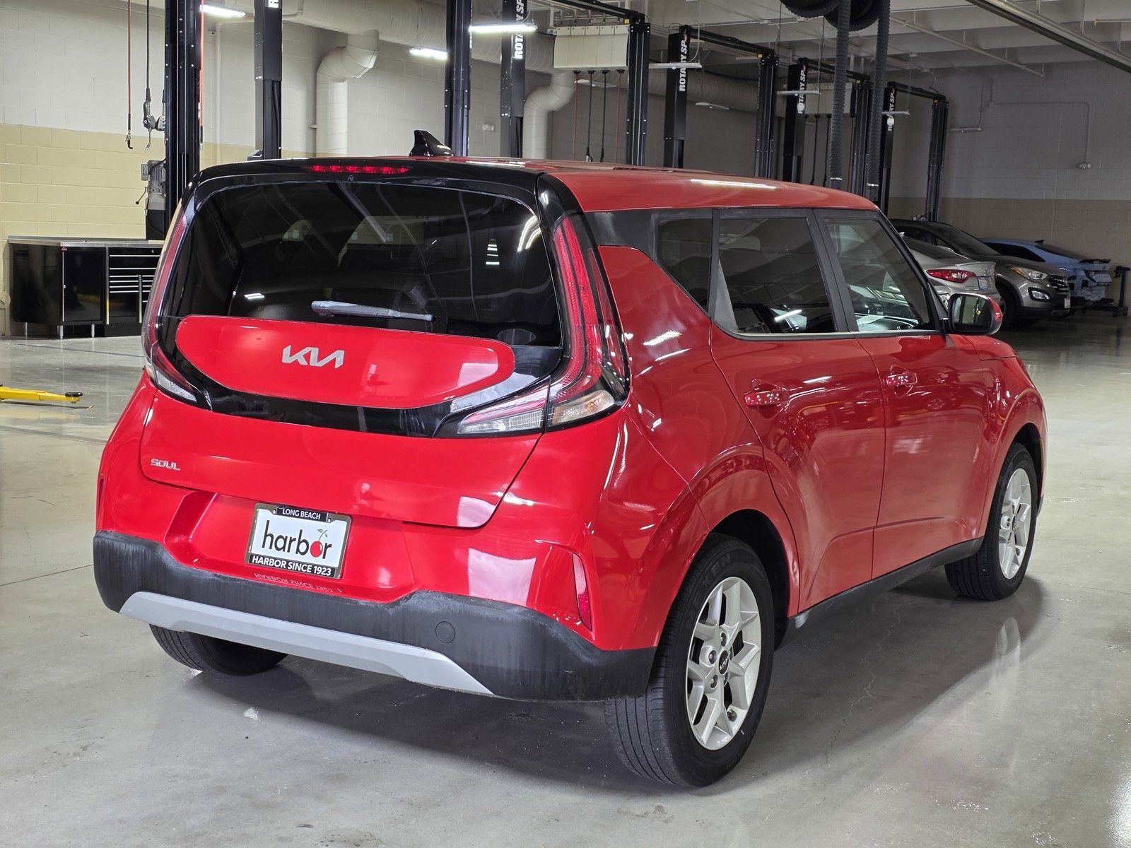 Used 2023 Kia Soul LX w/ Option Group 015 image 7