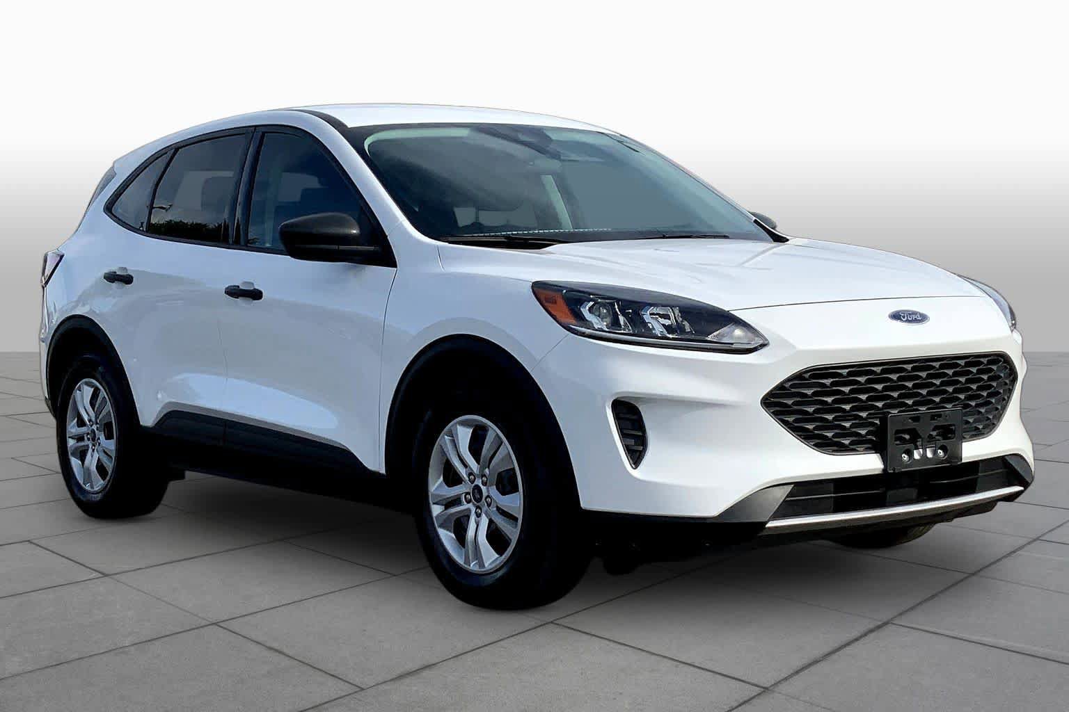 Certified 2022 Ford Escape S FWD image 3