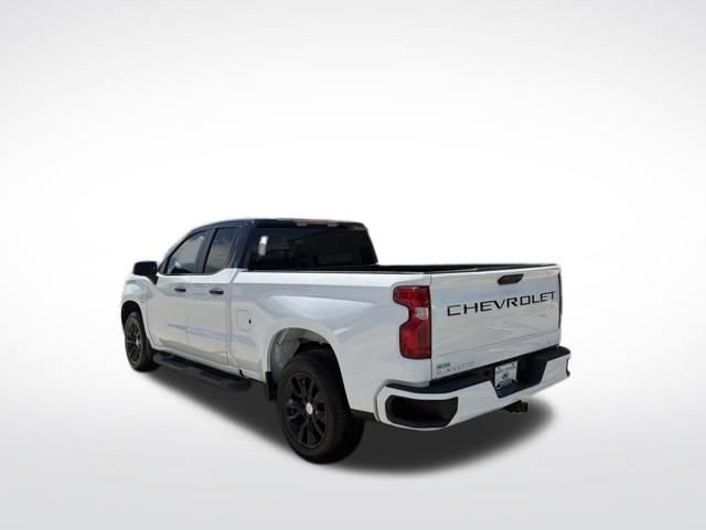 Used 2024 Chevrolet Silverado 1500 Custom RWD image 5