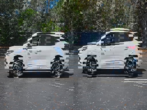 Certified 2023 Ford Escape ST-Line Select w/ Tech Pack #2 AWD/4WD image 9