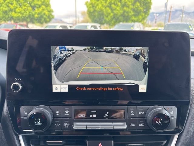 Used 2024 Toyota Grand Highlander AWD image 27